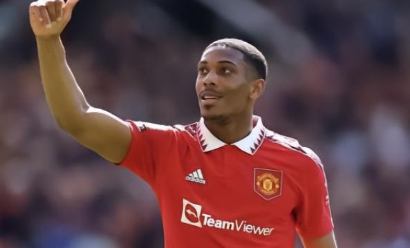 刻为球队提 刻为球队提